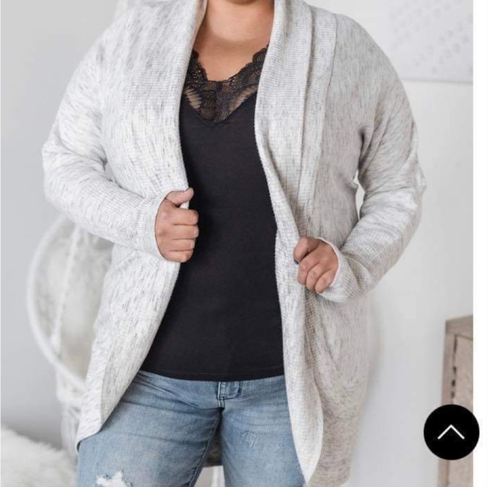 Ada Casey Plus Size Cardigan - Size XXL